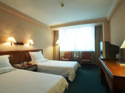 Da Zhong Indoor Stadium Xuhui Hotel